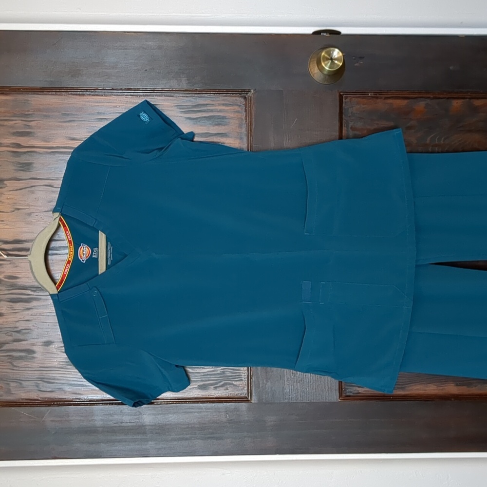 Dickies | Women's Scrub Set